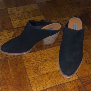 Steve Madden Black mules